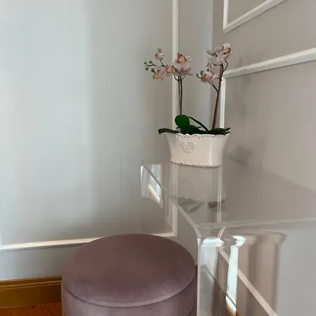 Luxury House Alessia Апартаменты Рим