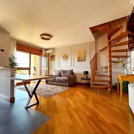 Апартаменты Luxury House Alessia *
