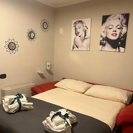Апартаменты Luxury House Alessia *