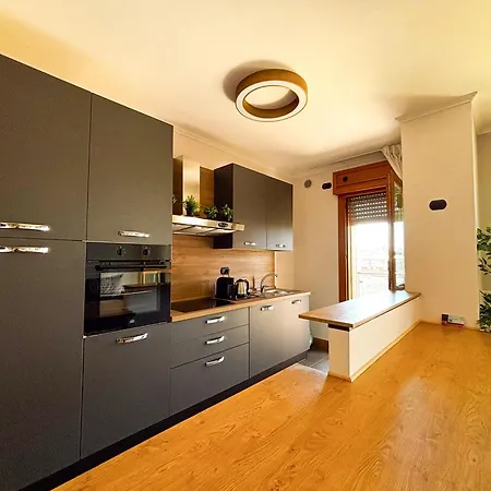 Luxury House Alessia * Rome