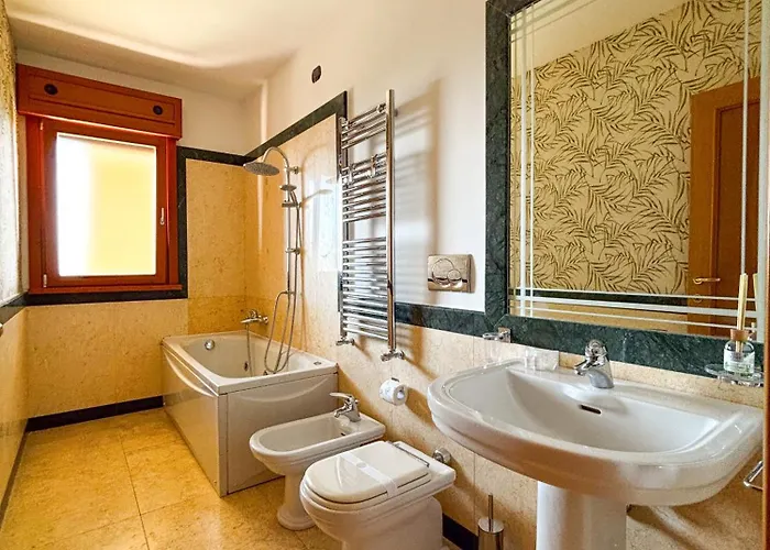 Luxury House Alessia * Rome