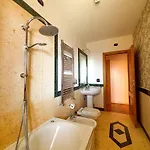 아파트 Luxury House Alessia *