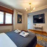 Luxury House Alessia *